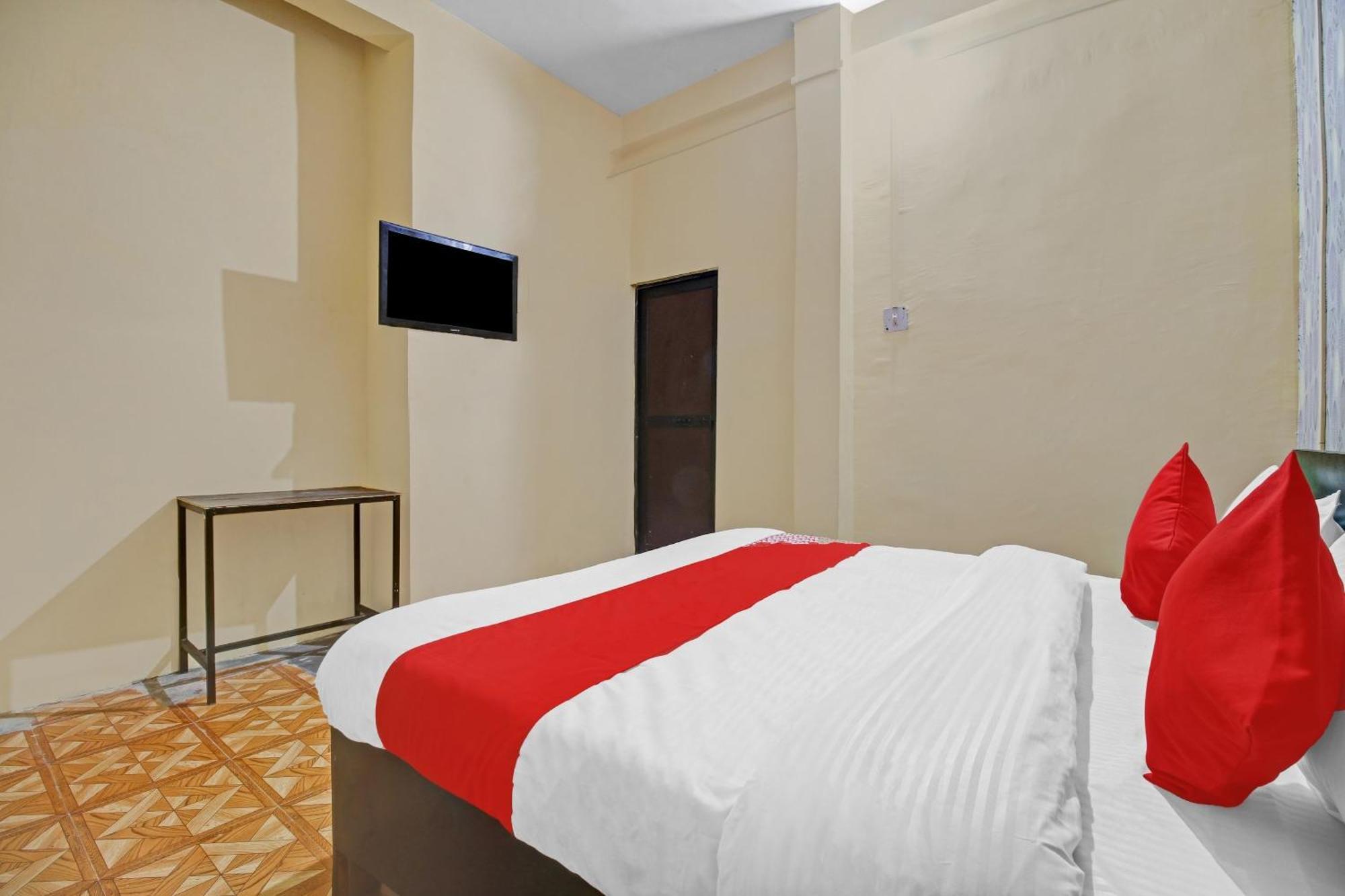 Hotel O Red N Blue Бхопал Экстерьер фото