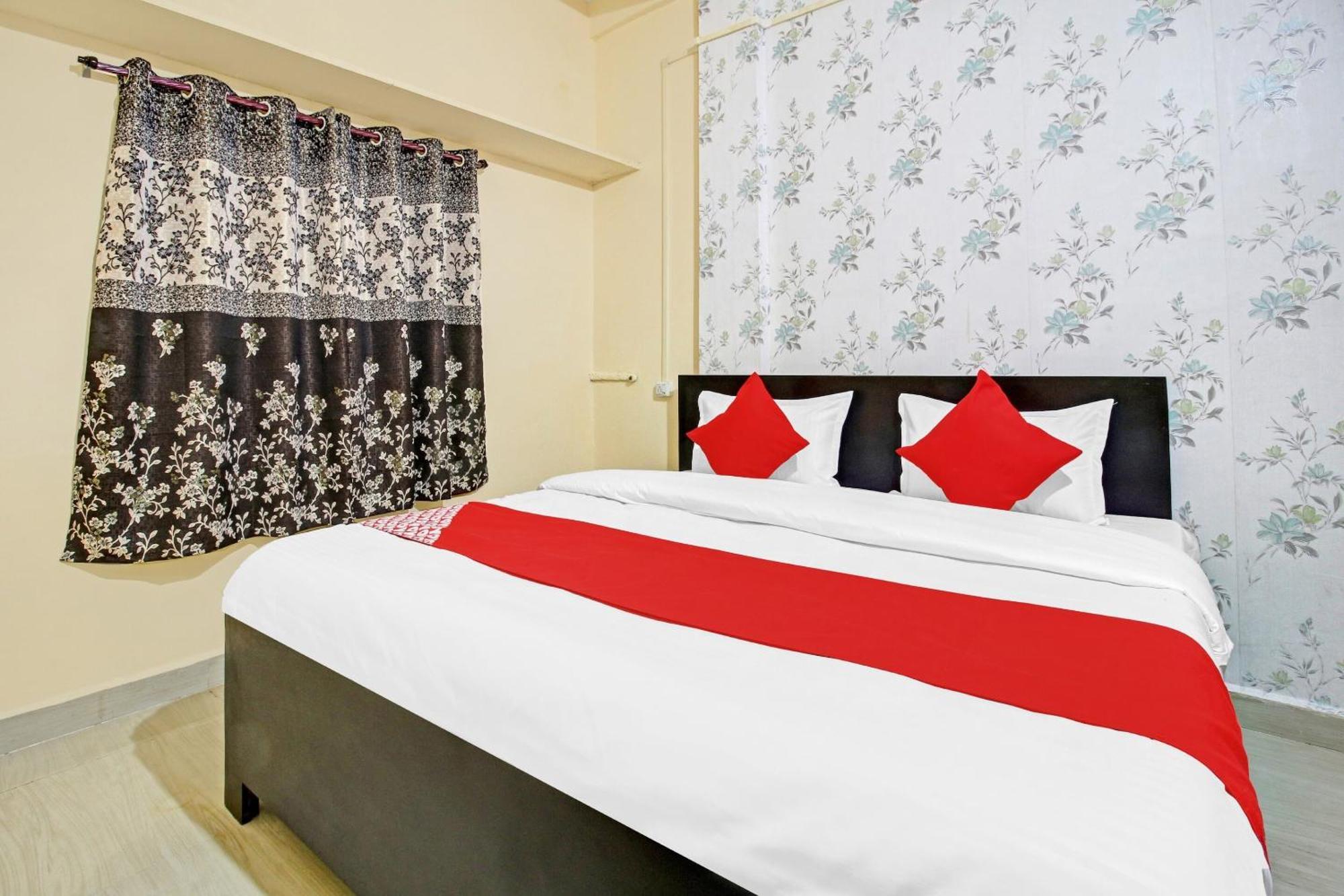 Hotel O Red N Blue Бхопал Экстерьер фото