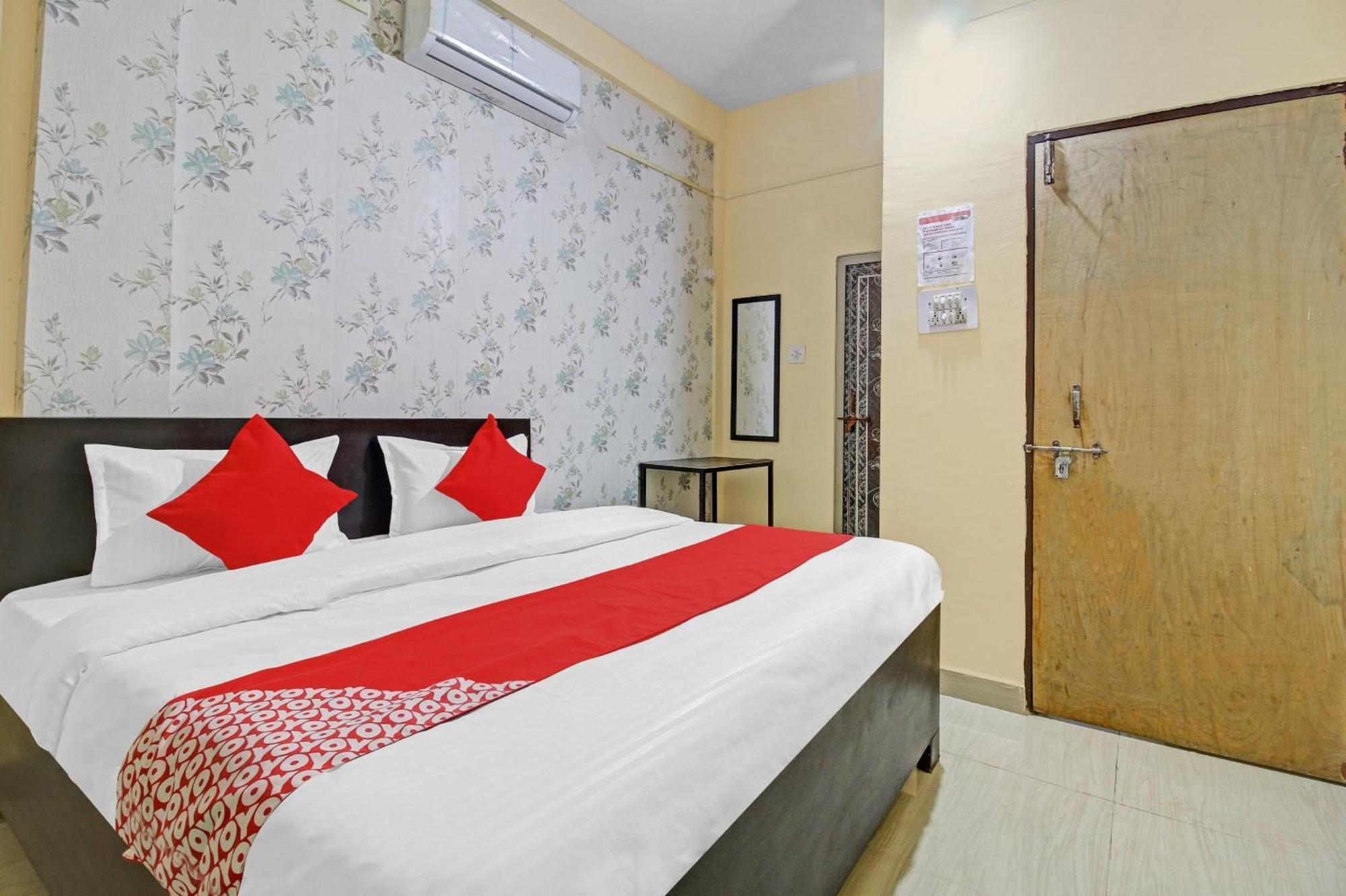 Hotel O Red N Blue Бхопал Экстерьер фото